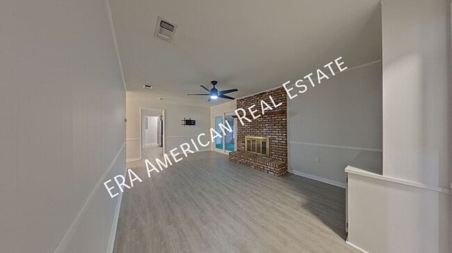 Building Photo - 6 Poquito Rd