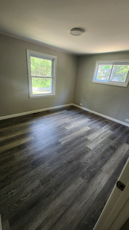 Building Photo - 456 Winona Rd