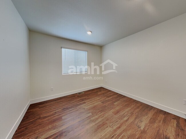 Building Photo - 7688 Mardale Ln