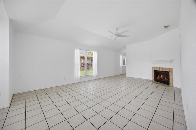 Building Photo - 2311 Jamie Dr