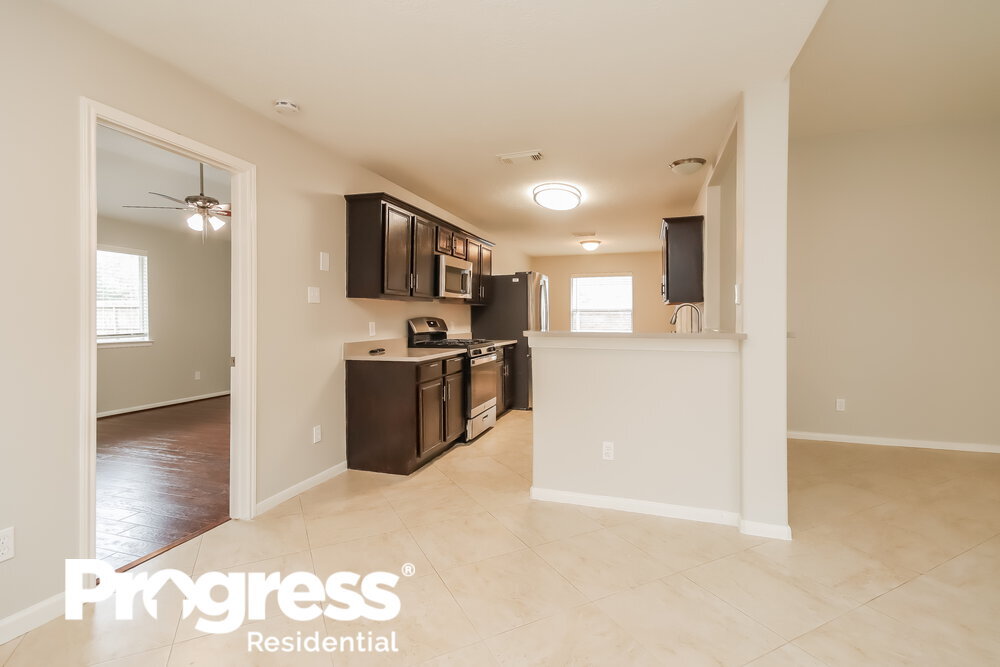 Building Photo - 6614 High Stone Ln