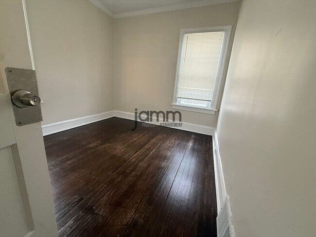 Building Photo - 3241 Kildare Rd