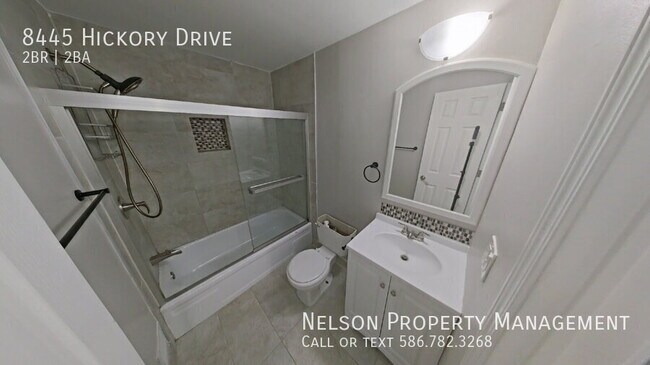Building Photo - 8445 Hickory Dr