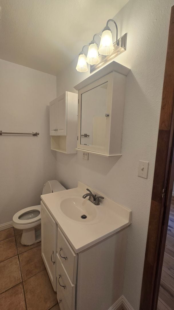 Building Photo - 1 Bedroom Walking Distance to Downtown and Ives Park