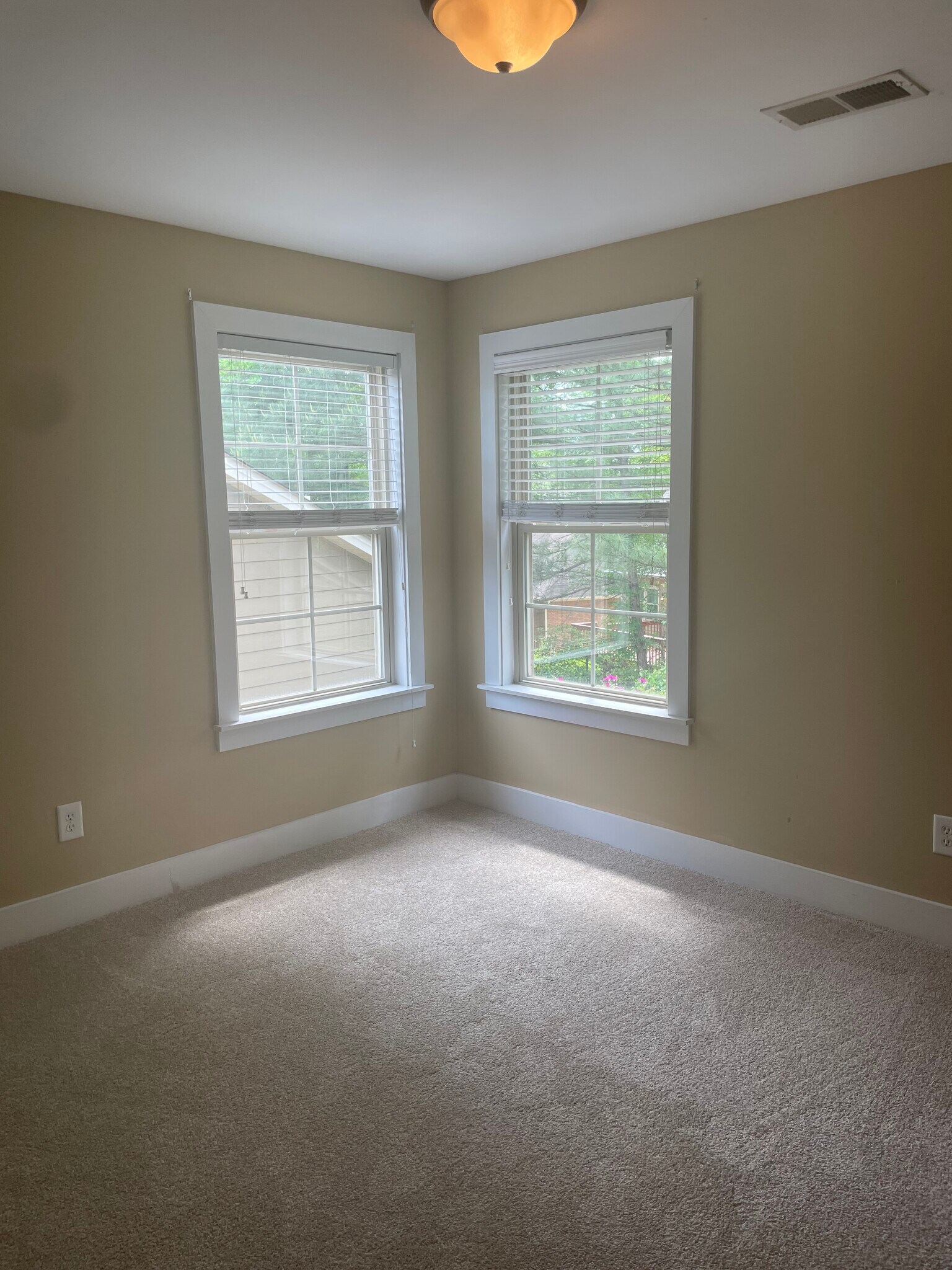 Upstairs Bedroom 2 - 3947 River Pointe Ln