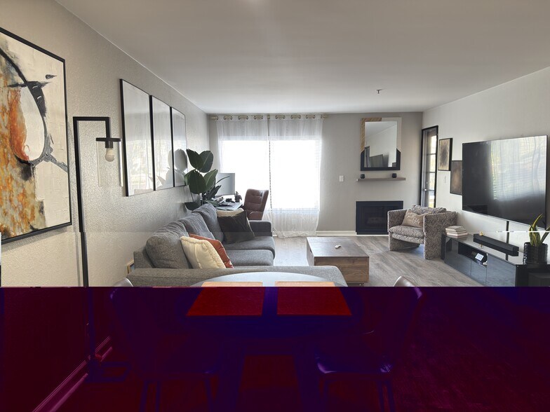 Building Photo - 5605 Friars Rd