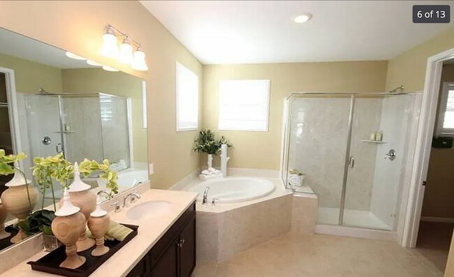 Building Photo - 10449 Hunters Ridge Pl