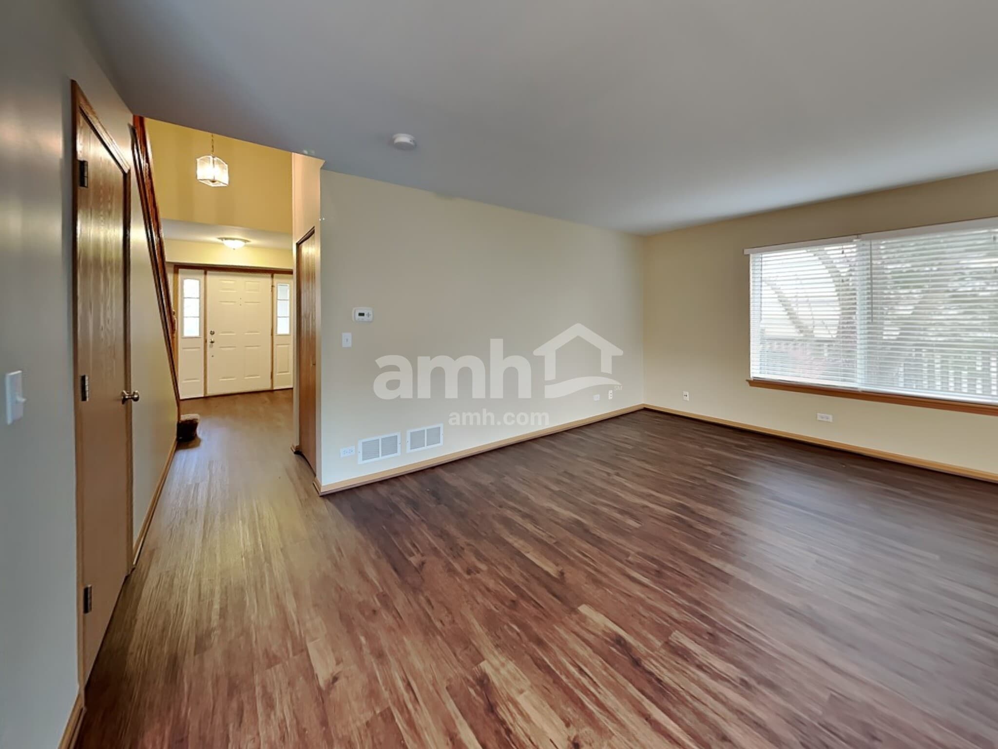 Building Photo - 34248 N Needlegrass Dr