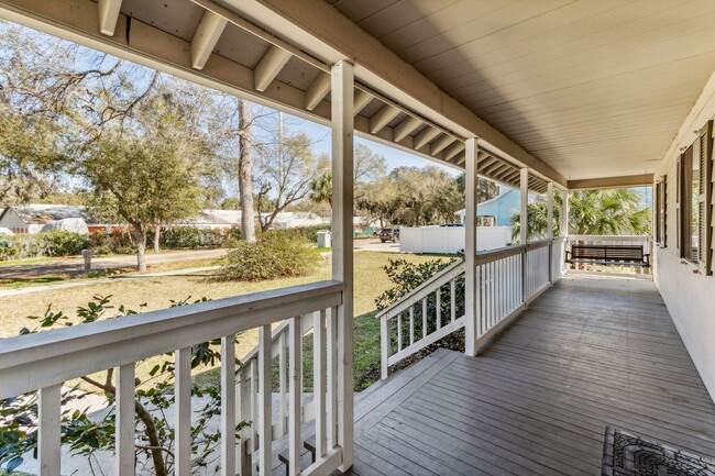 Building Photo - Amelia Island Cottage