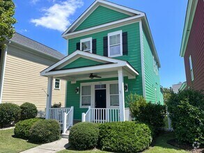 Building Photo - Close to the Beach! Market Common Home, Pe...