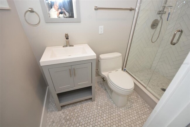 Building Photo - 3006 Vine St