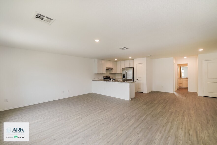 Building Photo - 4126 Southton Tarn
