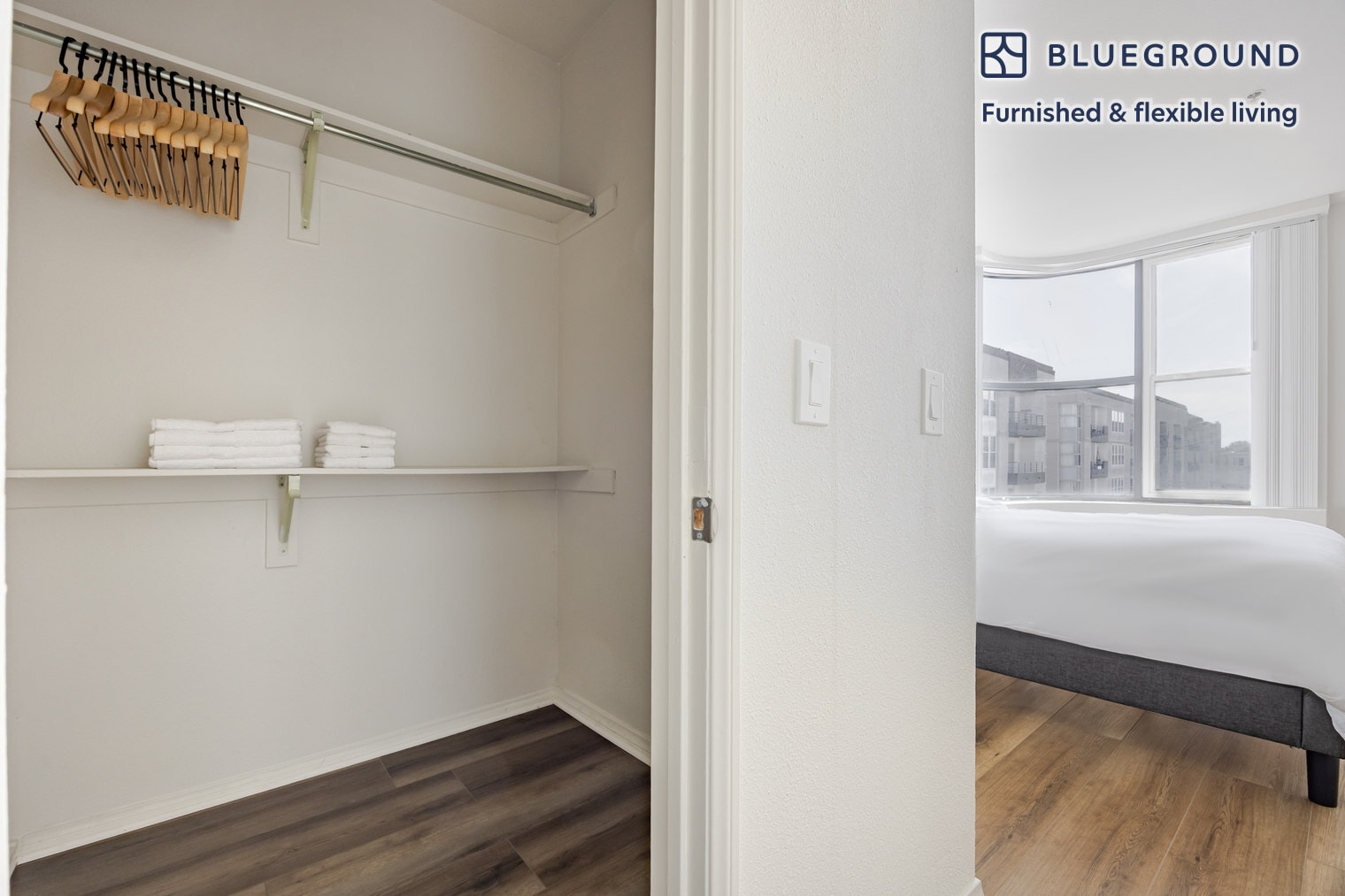 Building Photo - 13603 Marina Pointe Dr