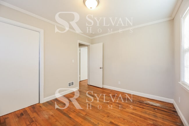 Building Photo - At Last, This Is What You Have Been Searching For!