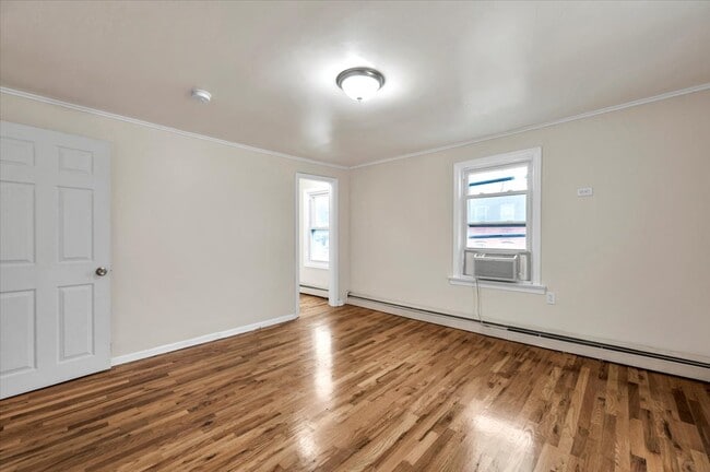 Building Photo - 24 Rose Park Ave