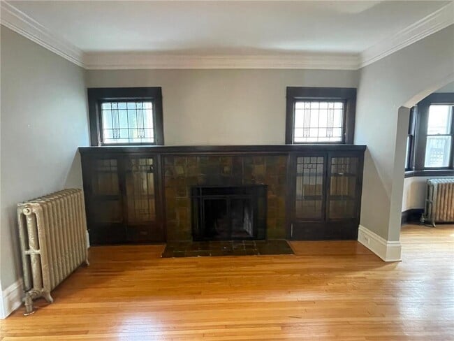 Building Photo - 3310 Holmes Ave