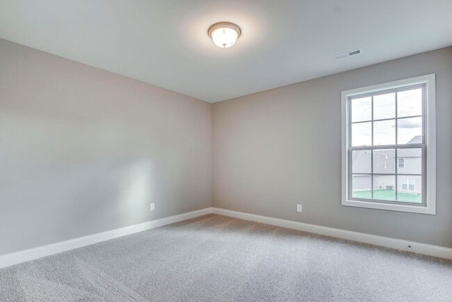 Building Photo - East Jefferson County Home For Rent