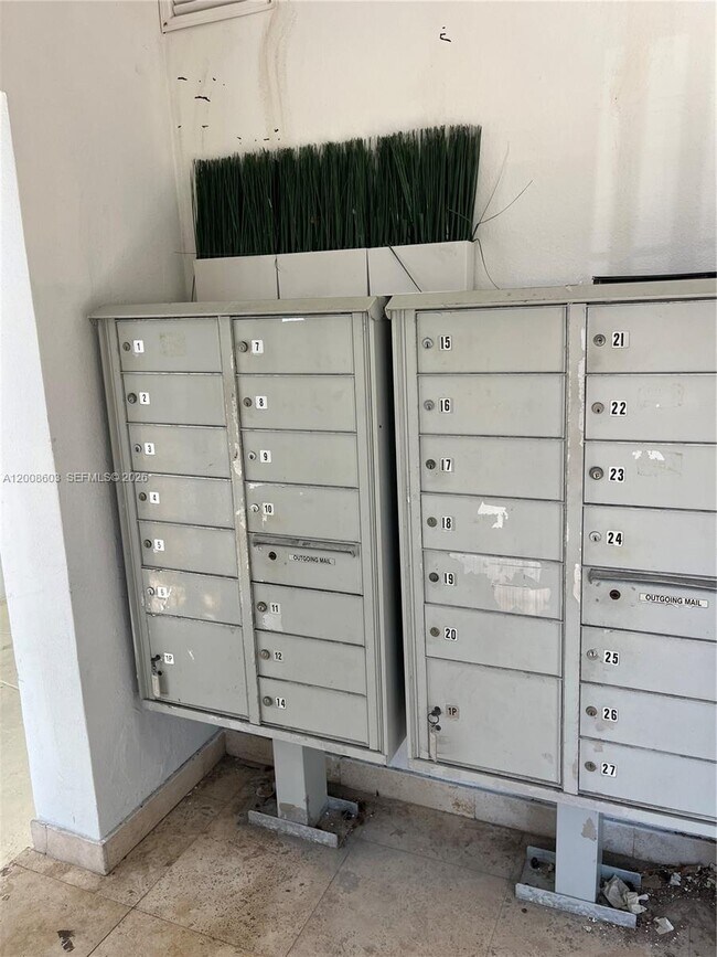 Building Photo - 8080 Tatum Waterway Dr