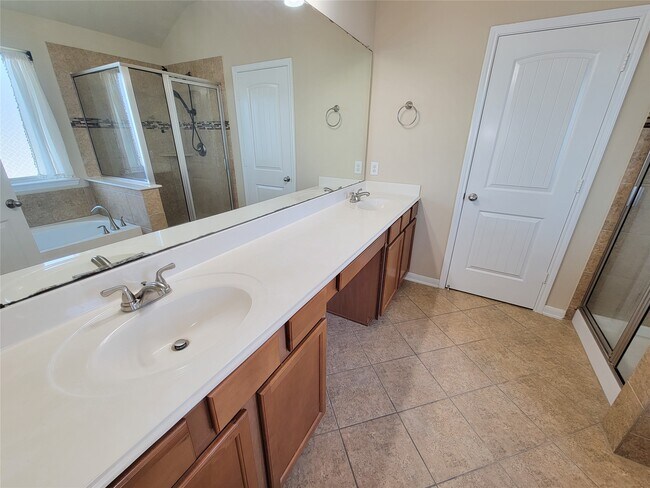 Building Photo - 20527 Keegans Ledge Ln