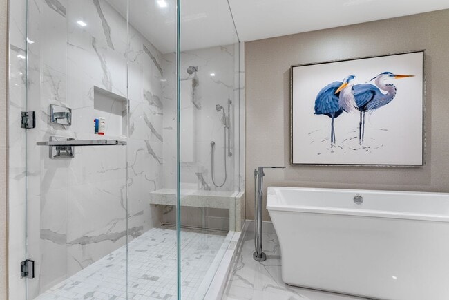 Building Photo - Vistablue Ultra Luxury Oceanfront Condo. 3 bed 3 bath. Singer Island.