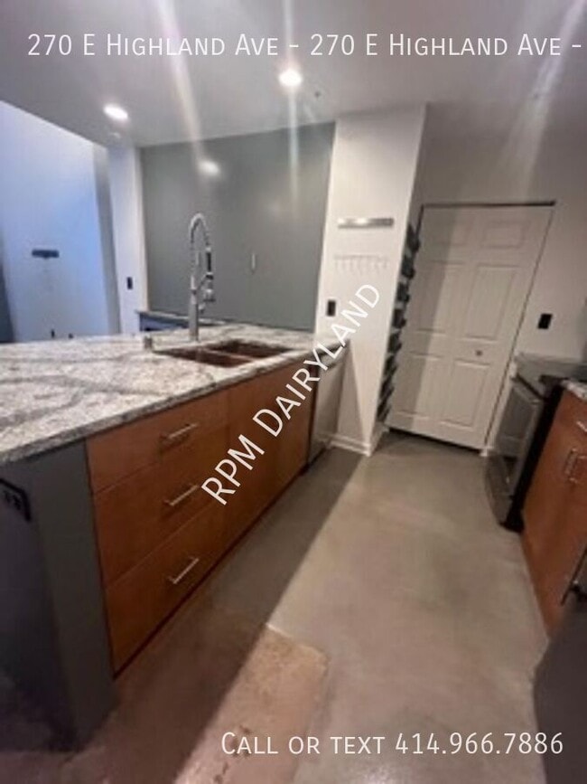 Building Photo - 270 E Highland Ave