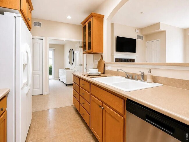Building Photo - 4101 Crittenton Ln