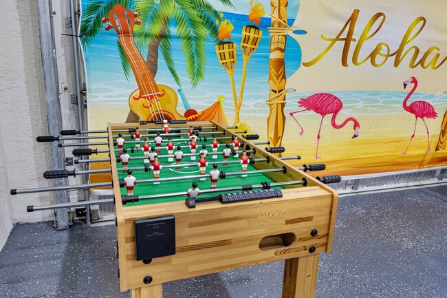 Building Photo - 533 SE 21st Ave