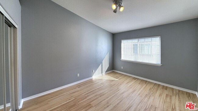 Building Photo - 5730 S Glennie Ln