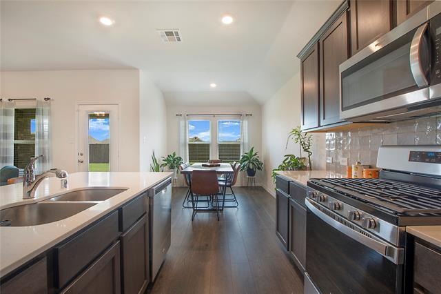 Building Photo - 219 Spirehaven Dr