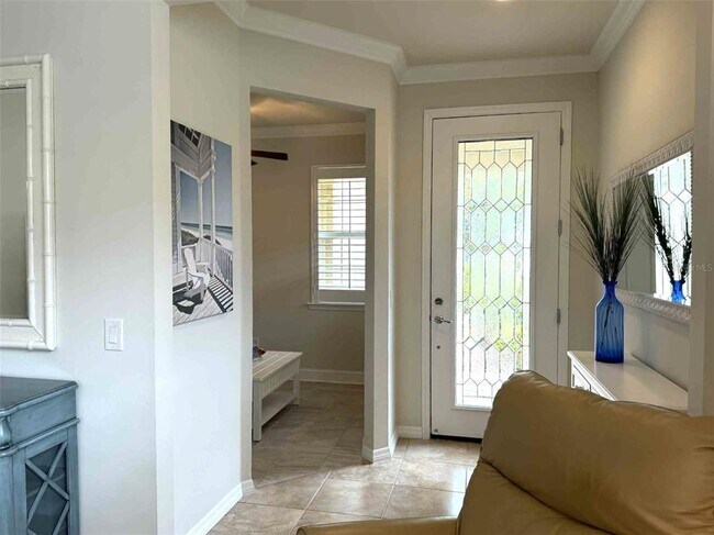 Building Photo - 19240 Isadora St