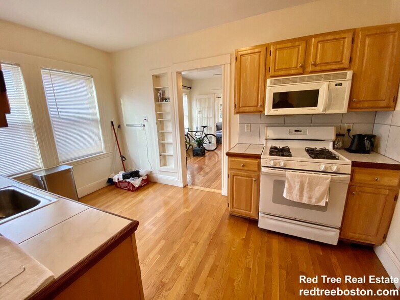 Building Photo - 55 Brookley Rd