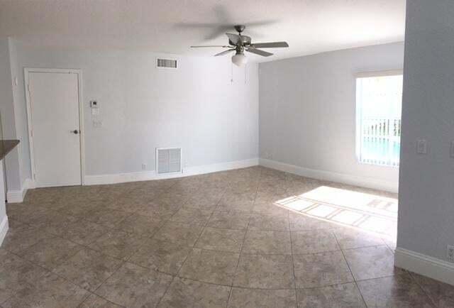 Building Photo - 10720 Bexley Blvd