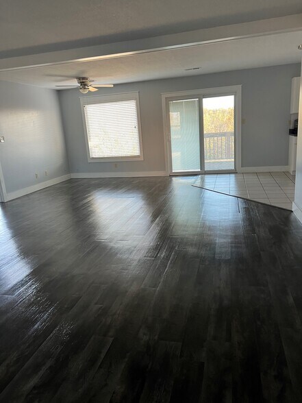 Building Photo - 1825 Pinnacle Pt