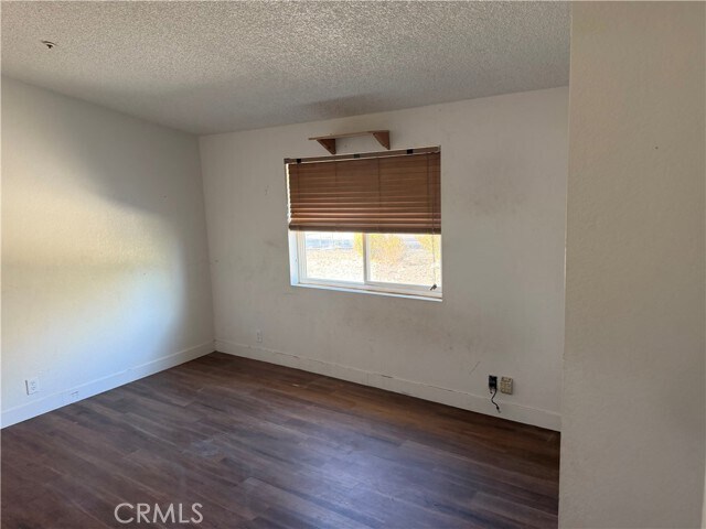 Building Photo - 381 Amador Rd