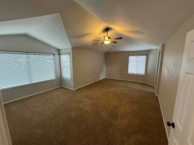 Building Photo - 4046 Stampede Dr