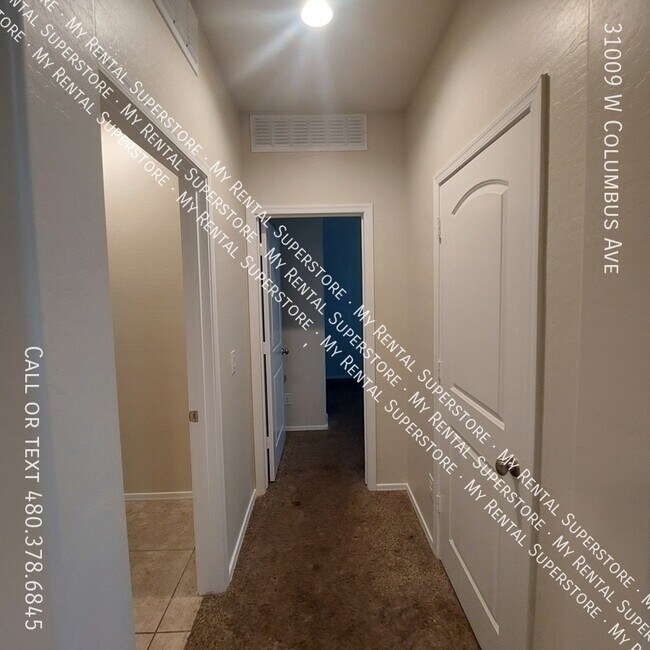 Building Photo - 31009 W Columbus Ave