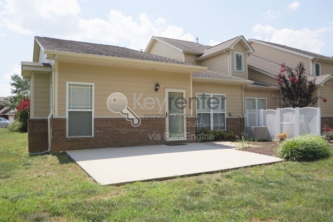 Building Photo - 5410 Mandarin Cir