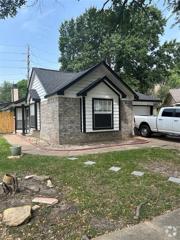 Building Photo - 2531 Trotter Dr