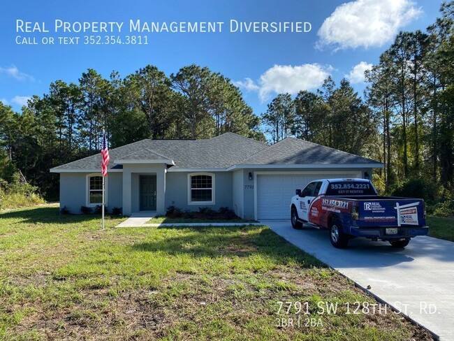 Primary Photo - Custom Home - Desirable SW Ocala neighborh...