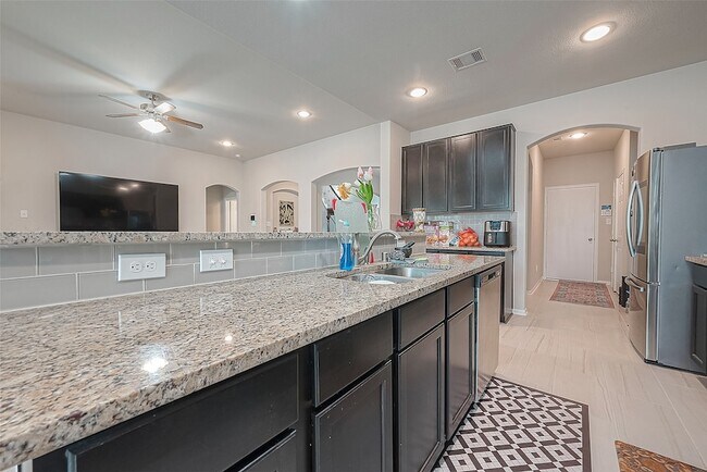 Building Photo - 20607 Enrique Dr
