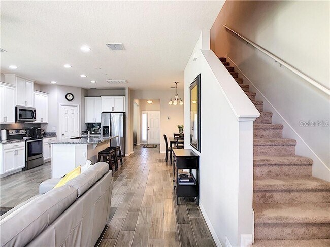 Building Photo - 8160 Wood Sage Dr
