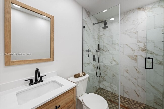 Building Photo - 6523 NW 170th Ln