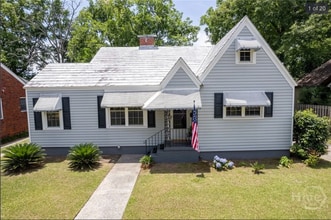 Building Photo - 715 E 58th St