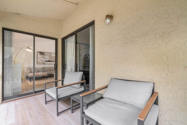 Building Photo - 13175 Chadwick Ct