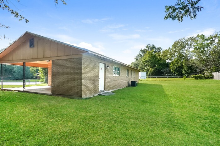 Building Photo - 2919 Audubon Ct