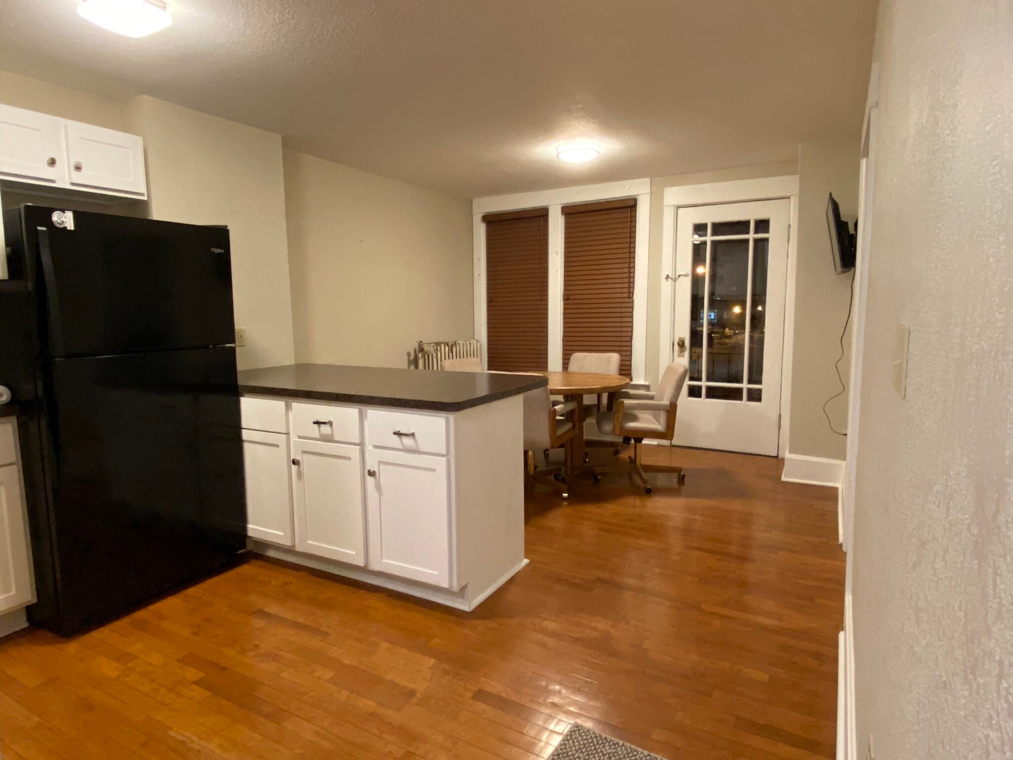 Kitchen - 118 Pine St