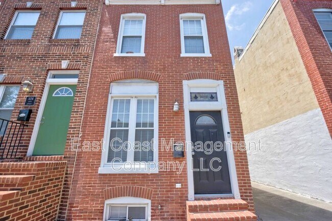 Building Photo - 1122 Scott St