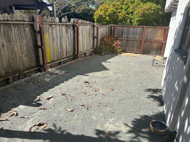 Building Photo - Beautiful North Berkeley 4-Bedroom
