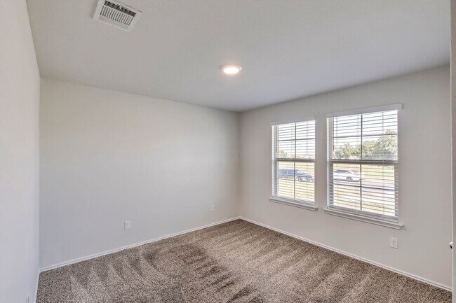 Building Photo - 4003 Arafel Ln