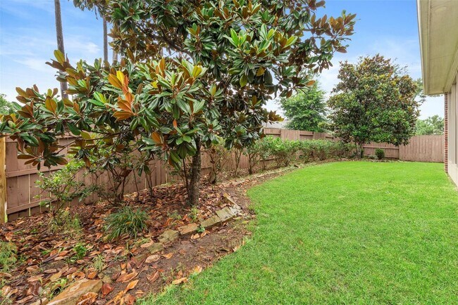 Building Photo - 17703 Sequoia Kings Dr
